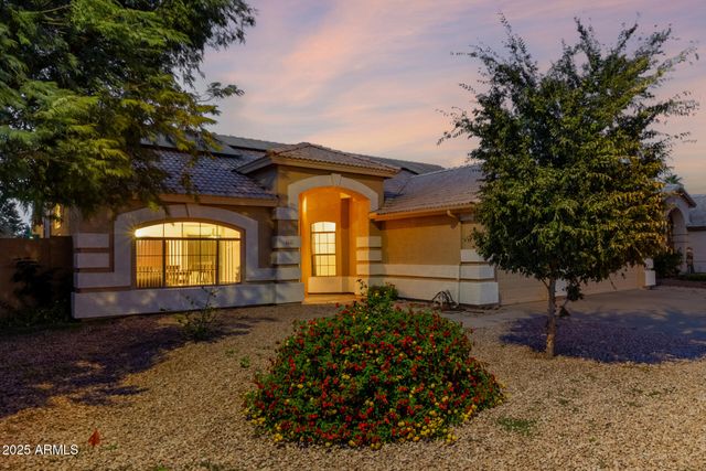 278 E SAGEBRUSH Street, Gilbert, AZ 85296