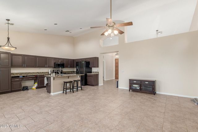 278 E SAGEBRUSH Street, Gilbert, AZ 85296