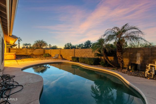 278 E SAGEBRUSH Street, Gilbert, AZ 85296