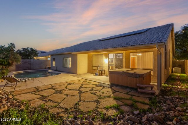 278 E SAGEBRUSH Street, Gilbert, AZ 85296