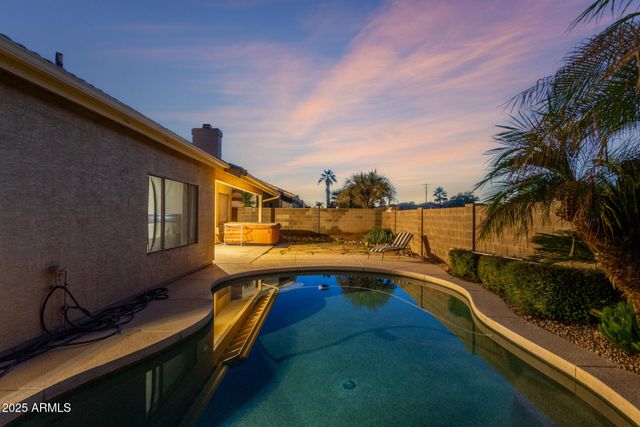 278 E SAGEBRUSH Street, Gilbert, AZ 85296