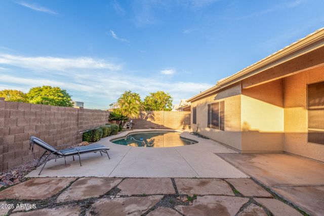278 E SAGEBRUSH Street, Gilbert, AZ 85296