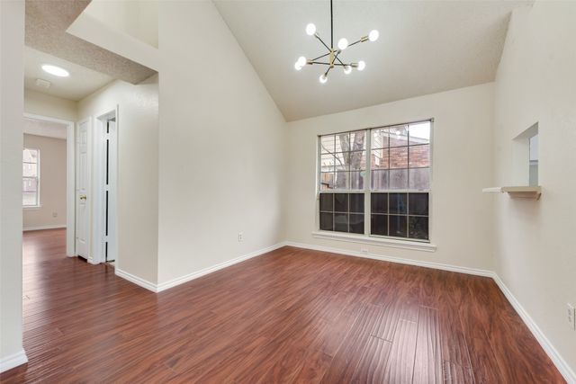 2327 Cromwell Drive, Arlington, TX 76018