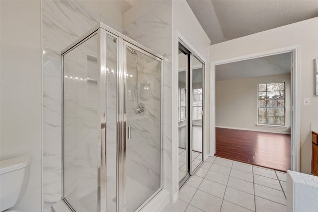 2327 Cromwell Drive, Arlington, TX 76018