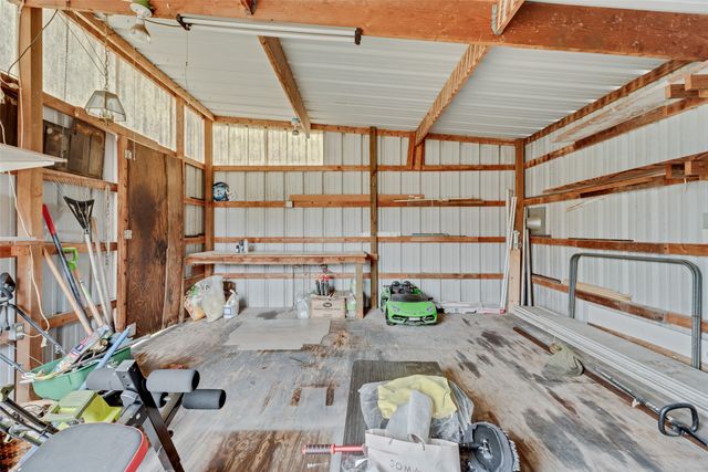 2327 Cromwell Drive, Arlington, TX 76018