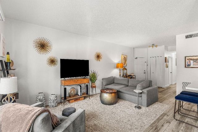 5780 Coach House Circle C, Boca Raton, FL 33486