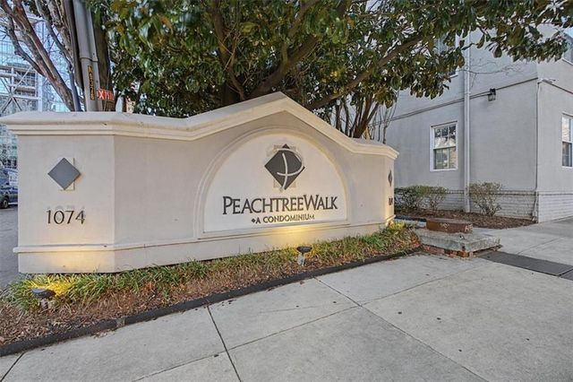 1074 Peachtree Walk NE B322, Atlanta, GA 30309