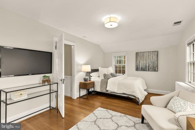 5413 31ST ST NW, Washington, DC 20015