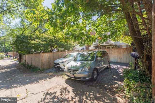 5413 31ST ST NW, Washington, DC 20015