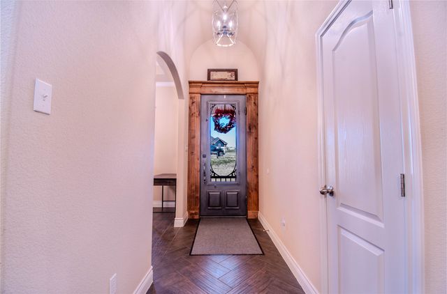 1009 Sky Court, Weatherford, TX 76085