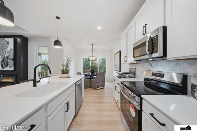 8600 S 50th Court, Lincoln, NE 68516