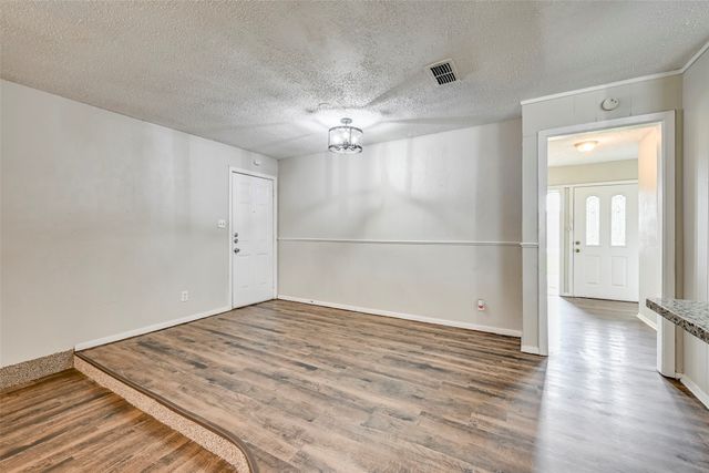 108 S Beverly Street, Crowley, TX 76036