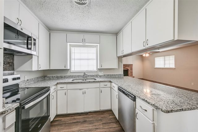 108 S Beverly Street, Crowley, TX 76036