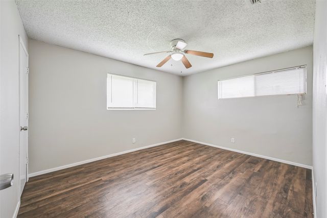 108 S Beverly Street, Crowley, TX 76036