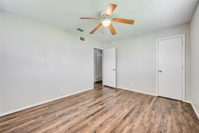 108 S Beverly Street, Crowley, TX 76036