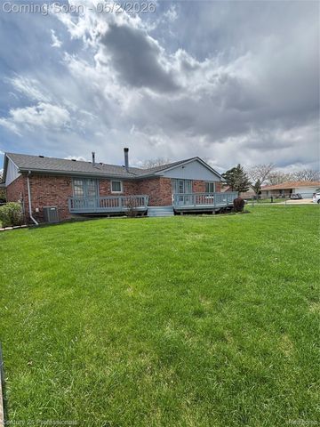 3715 Porter Drive, Sterling Heights, MI 48310