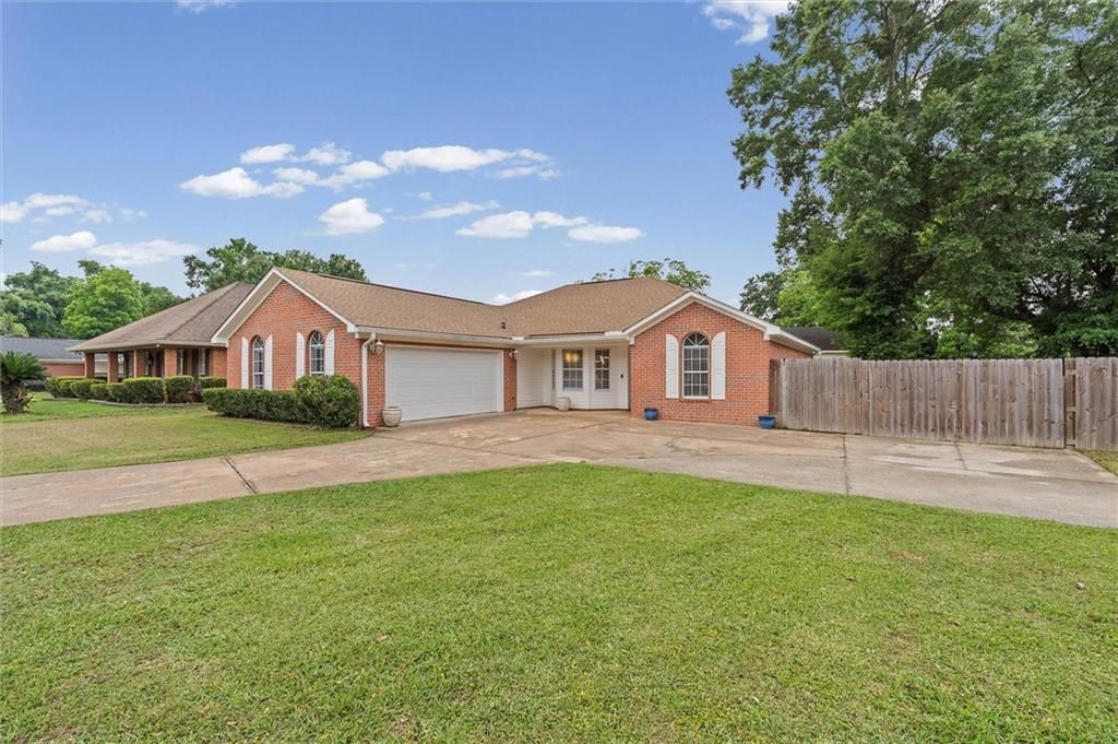 871 Banneker Court, Mobile, AL 36617 — exterior