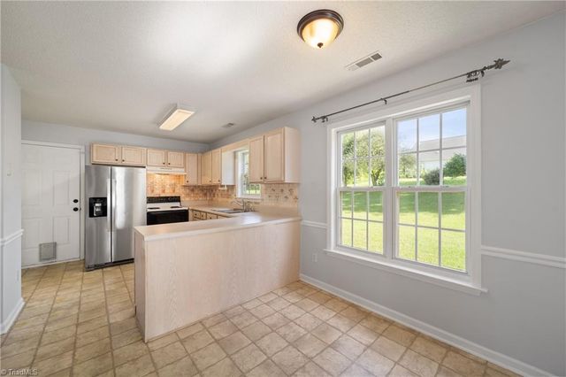 5407 Hundley Road, Winston-salem, NC 27106