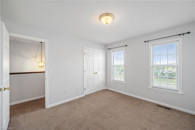 5407 Hundley Road, Winston-salem, NC 27106
