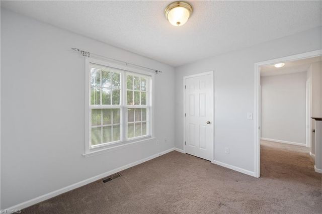 5407 Hundley Road, Winston-salem, NC 27106