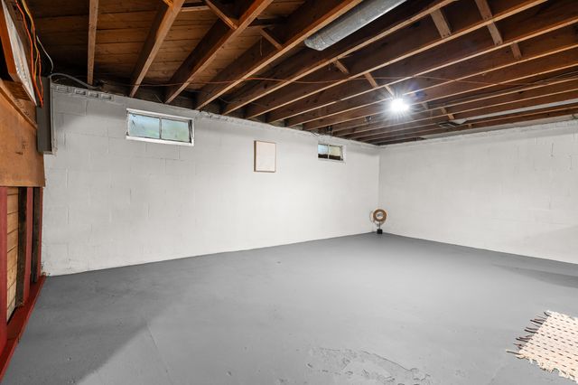 205 Sassafras Street, Coloma Twp, MI 49038