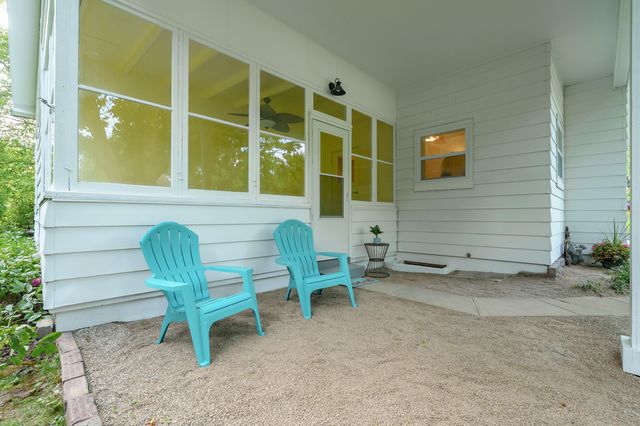 205 Sassafras Street, Coloma Twp, MI 49038