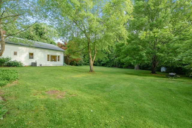 205 Sassafras Street, Coloma Twp, MI 49038