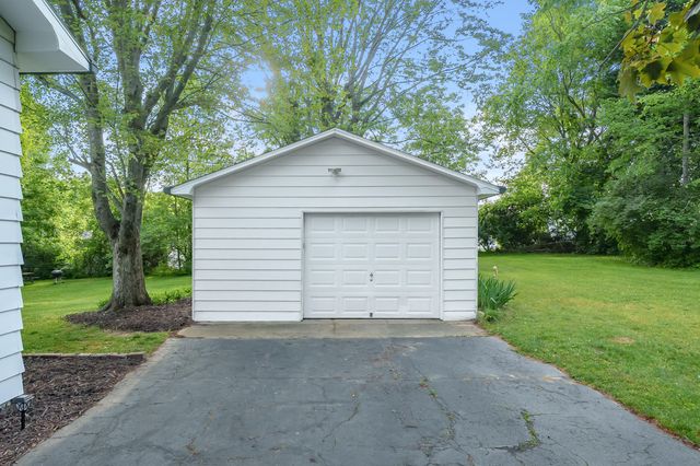 205 Sassafras Street, Coloma Twp, MI 49038