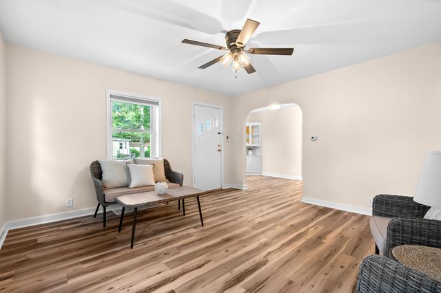 205 Sassafras Street, Coloma Twp, MI 49038