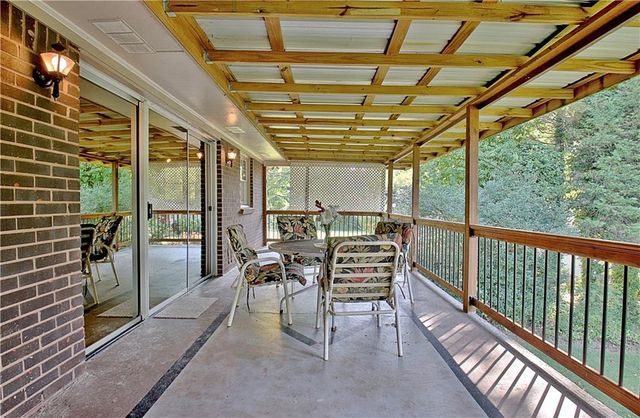 45 North Drive, Hampton, GA 30228