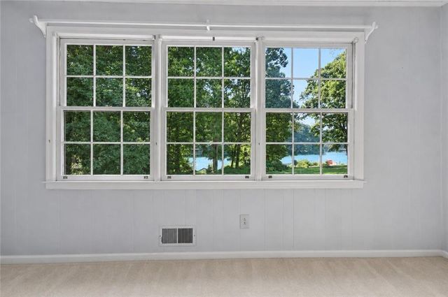 45 North Drive, Hampton, GA 30228