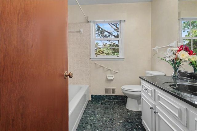 45 North Drive, Hampton, GA 30228