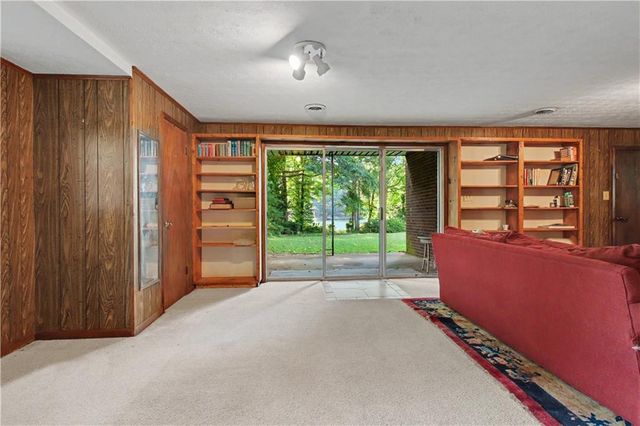 45 North Drive, Hampton, GA 30228