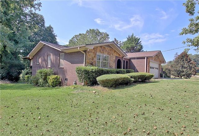 45 North Drive, Hampton, GA 30228