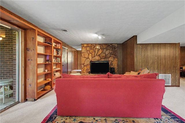 45 North Drive, Hampton, GA 30228