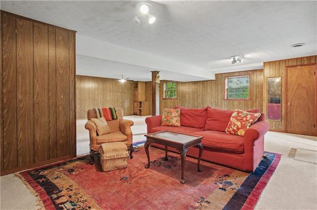 45 North Drive, Hampton, GA 30228