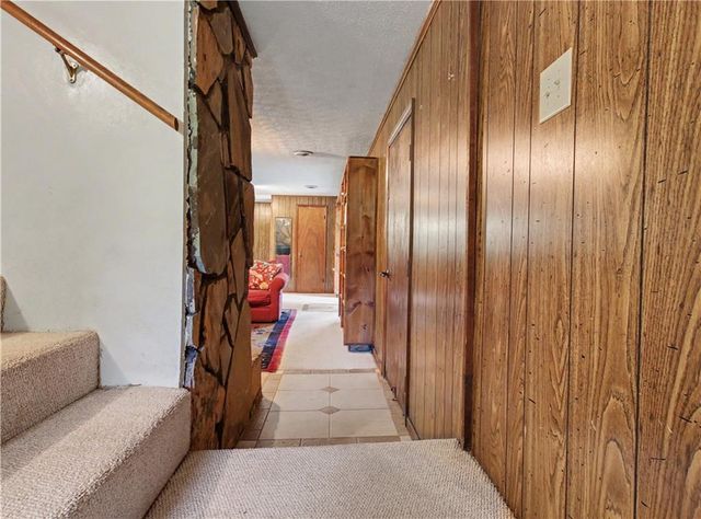 45 North Drive, Hampton, GA 30228