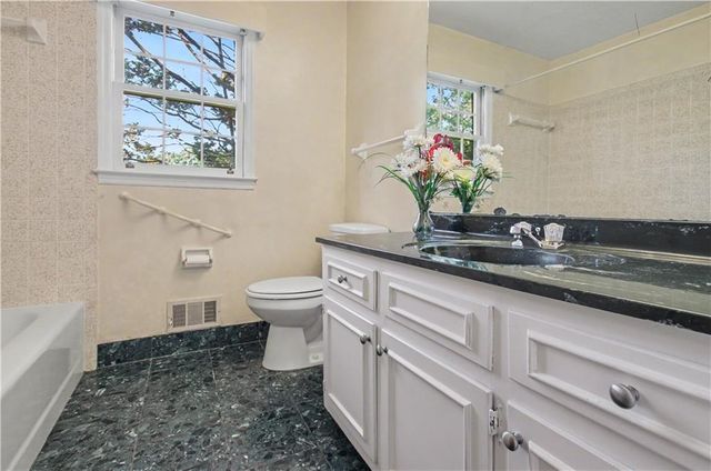 45 North Drive, Hampton, GA 30228