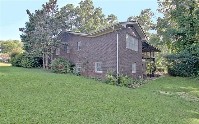 45 North Drive, Hampton, GA 30228