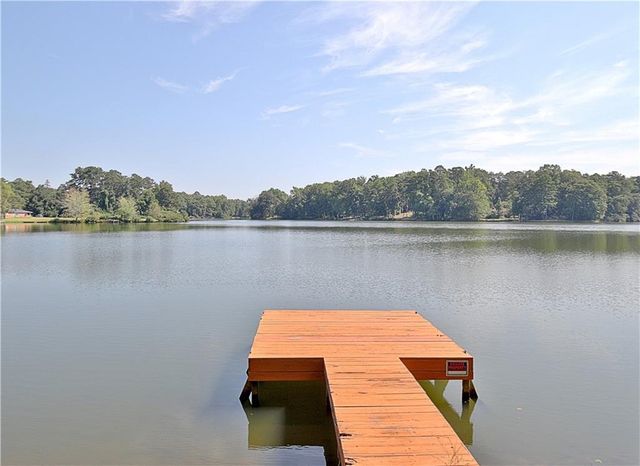45 North Drive, Hampton, GA 30228