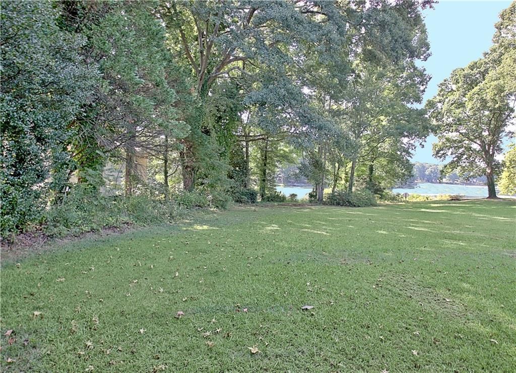 45 North Drive, Hampton, GA 30228