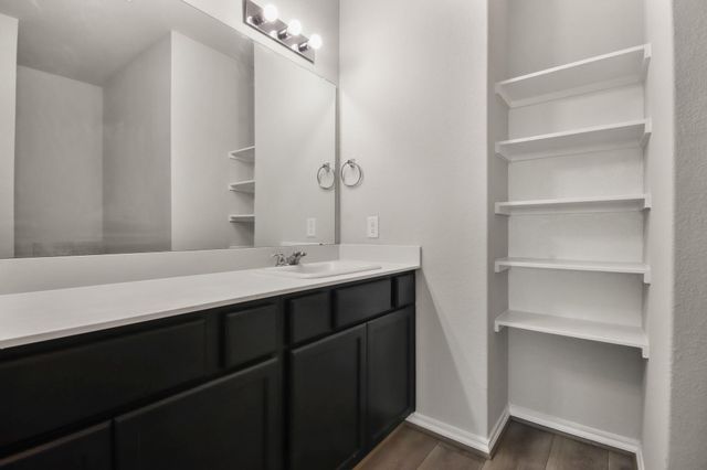 1415 Acorn Meadow Street, Houston, TX 77067