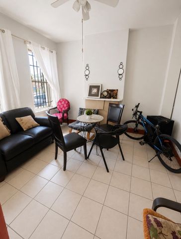 808 S 8TH, Camden, NJ 08103