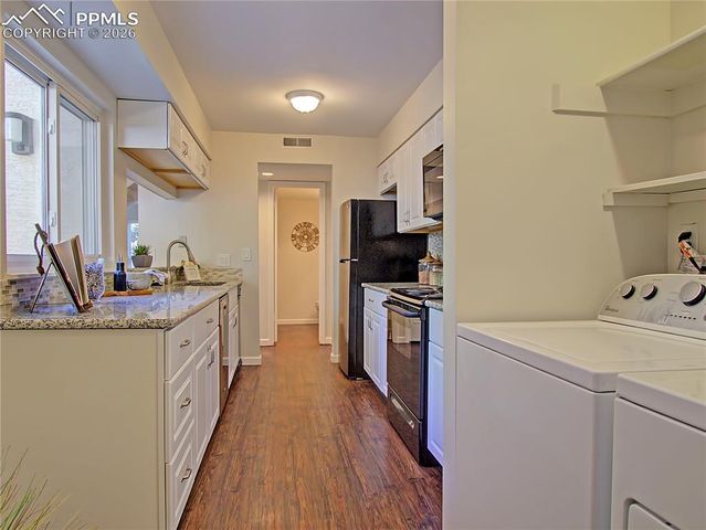 3330 Templeton Gap Road 8, Colorado Springs, CO 80907