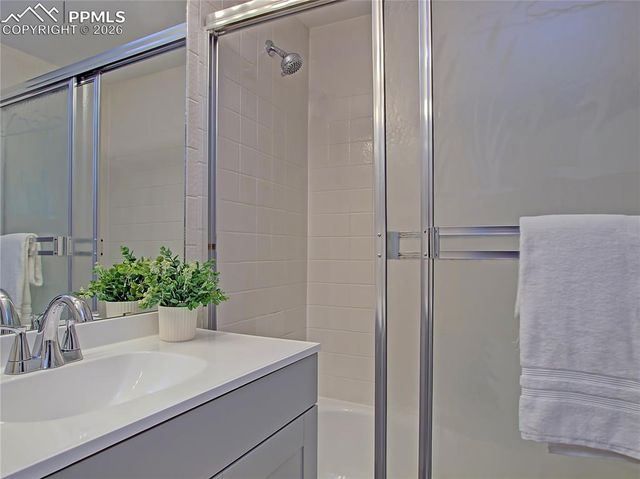 3330 Templeton Gap Road 8, Colorado Springs, CO 80907