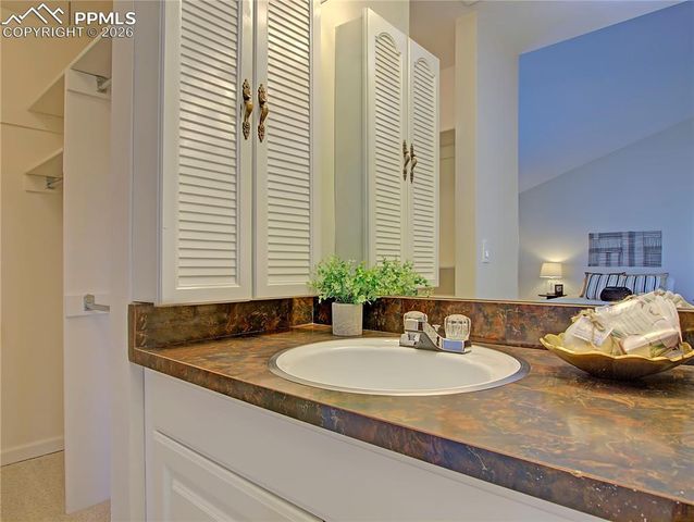 3330 Templeton Gap Road 8, Colorado Springs, CO 80907