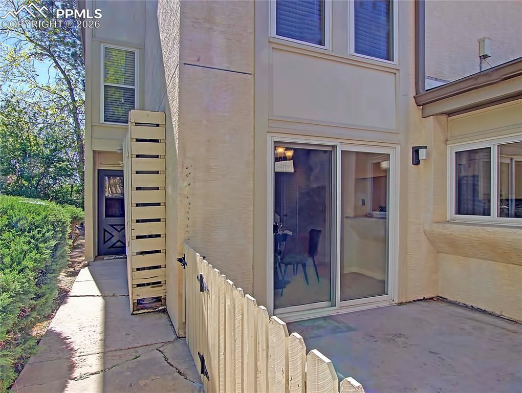 3330 Templeton Gap Road 8, Colorado Springs, CO 80907