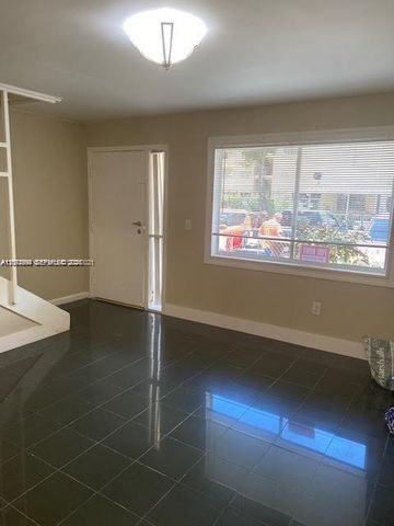 643 W 68th St 643, Hialeah, FL 33014