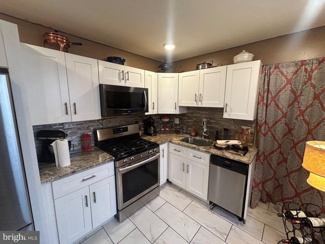 2260 N BANCROFT ST, Philadelphia, PA 19132
