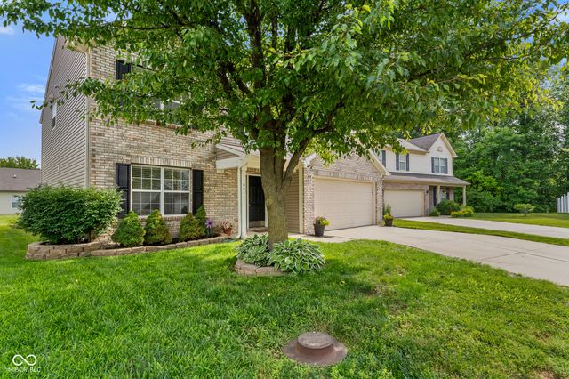 10044 Three Star Court, Avon, IN 46123